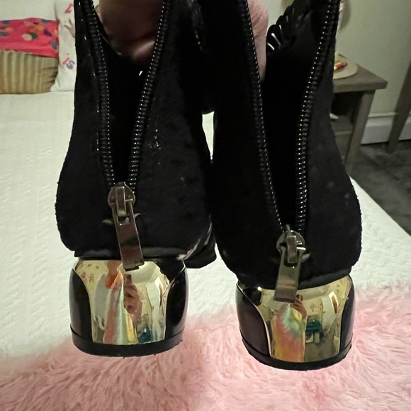 Ladies Black Dress Boots 9 Medium - Picture 3 of 5